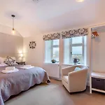 2 Bed In Oc-ds1067 Holiday home