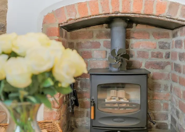 2 Bed In Oc-ds1067 * Selside